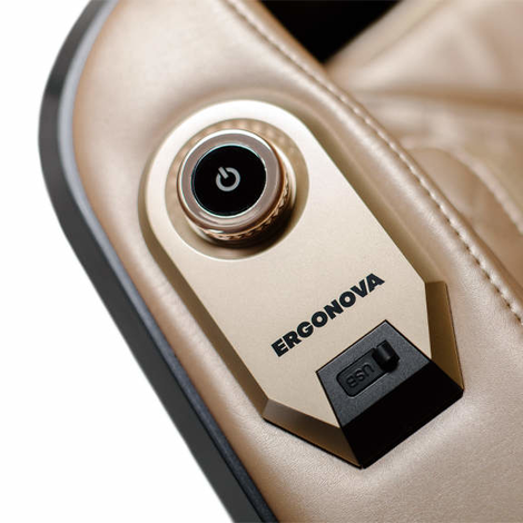 Массажное кресло Ergonova RoboTouch JE